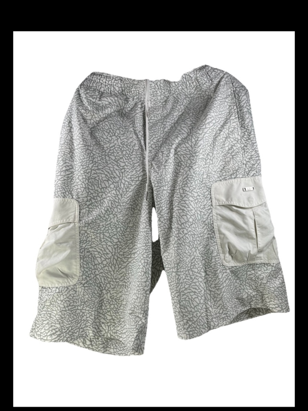 Vintage Air Jordan Elephant Print Shorts AF-1 Mens Medium White Gray